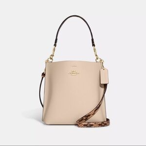 Coach Mollie Bucket Bag 22